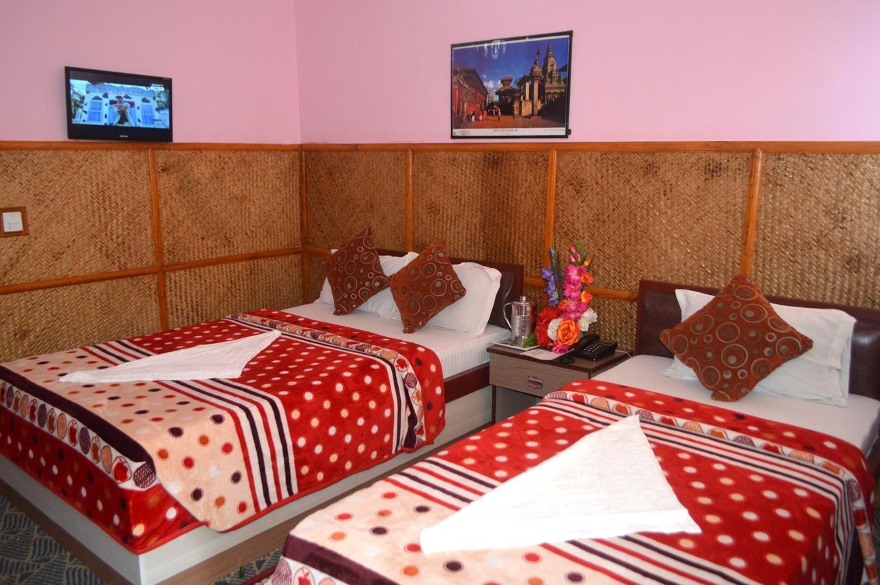 Pokhara Deep Sagar Hotel 외부 사진