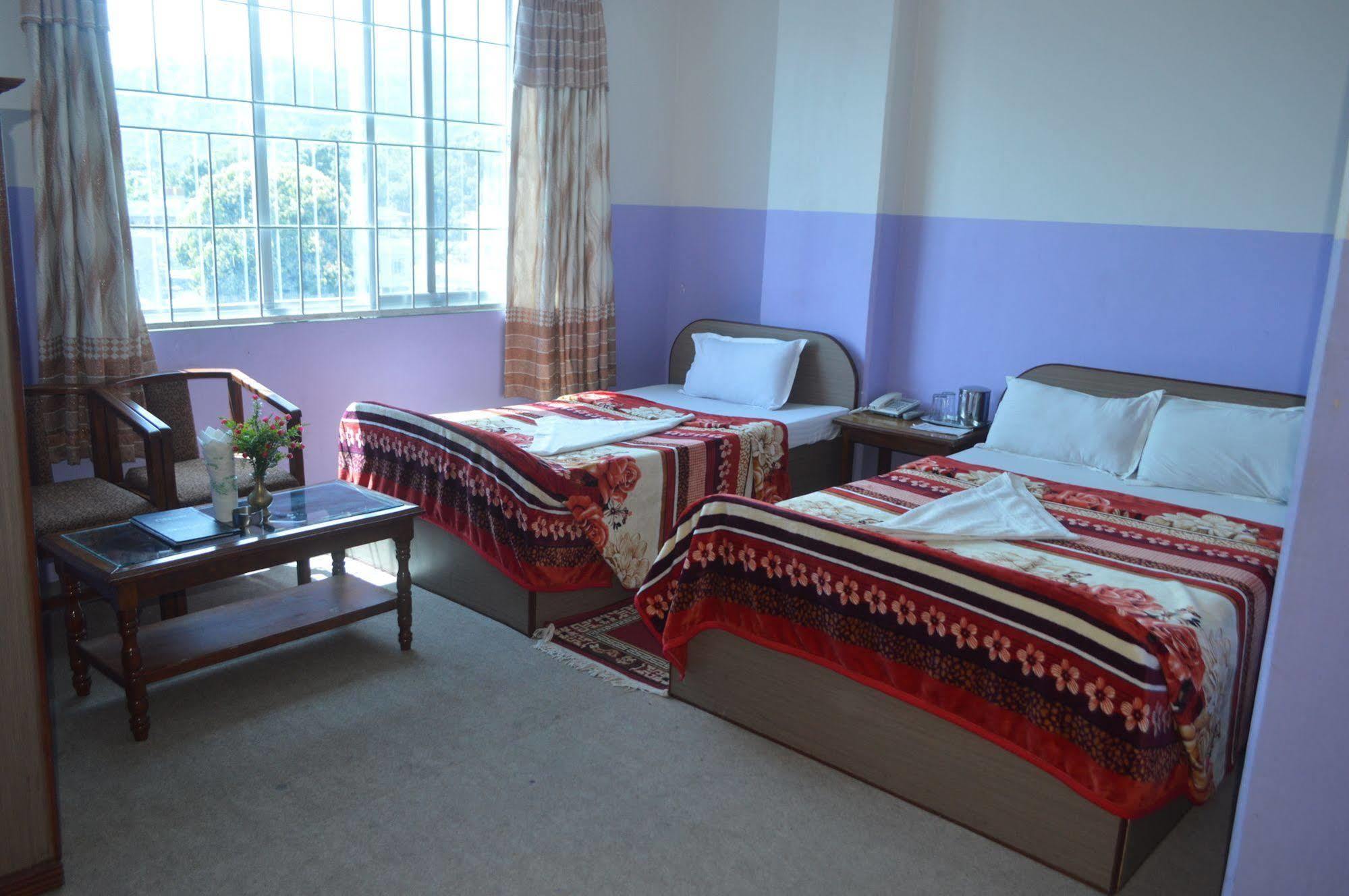 Pokhara Deep Sagar Hotel 외부 사진