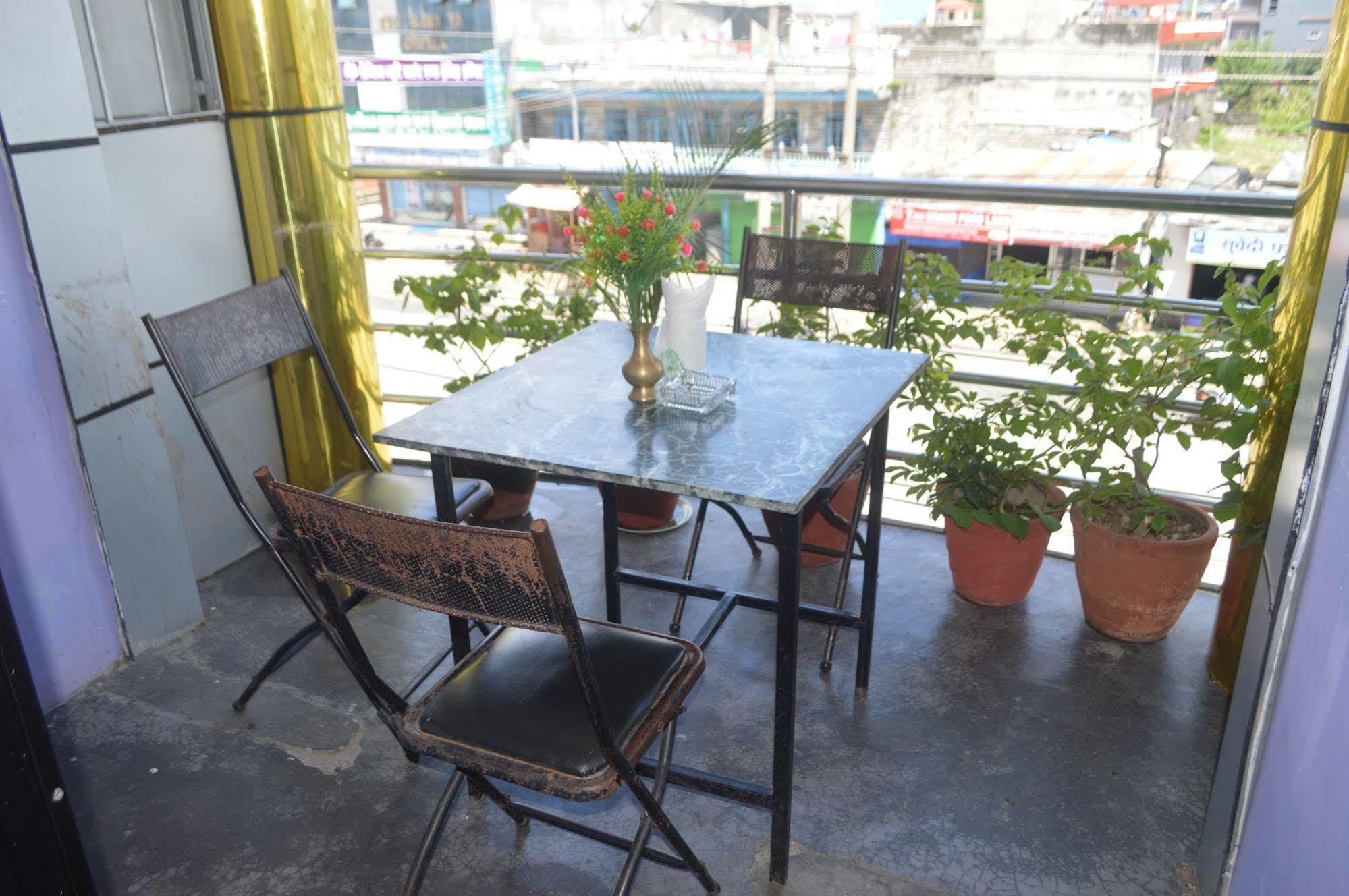 Pokhara Deep Sagar Hotel 외부 사진