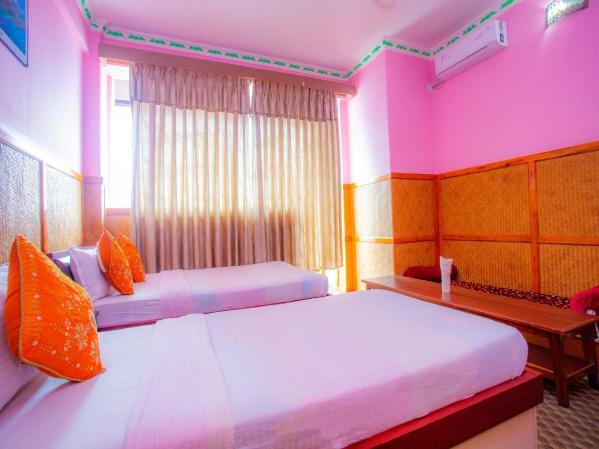 Pokhara Deep Sagar Hotel 외부 사진