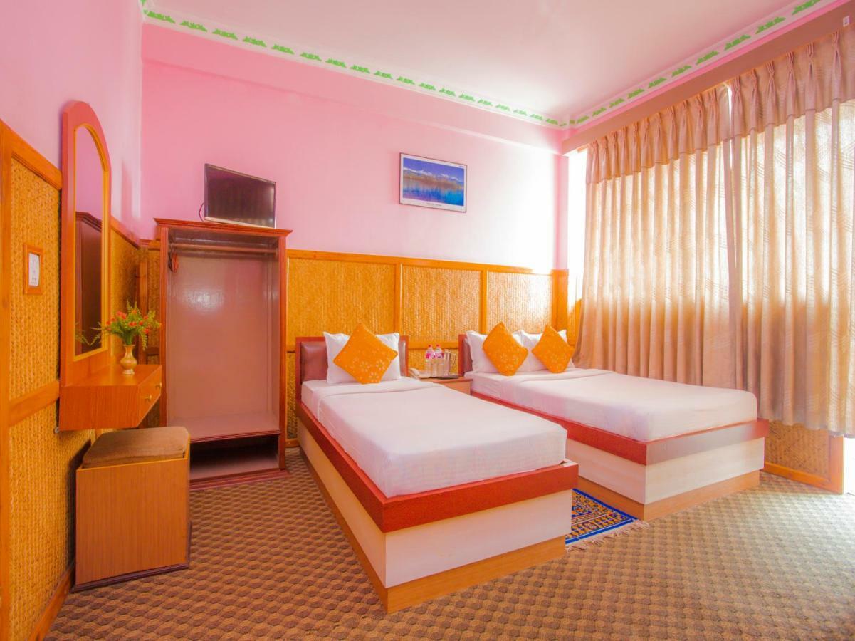 Pokhara Deep Sagar Hotel 외부 사진