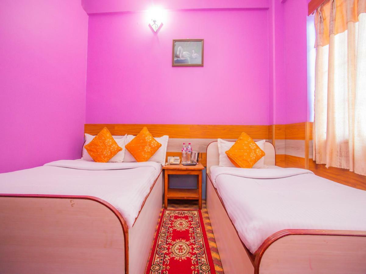 Pokhara Deep Sagar Hotel 외부 사진