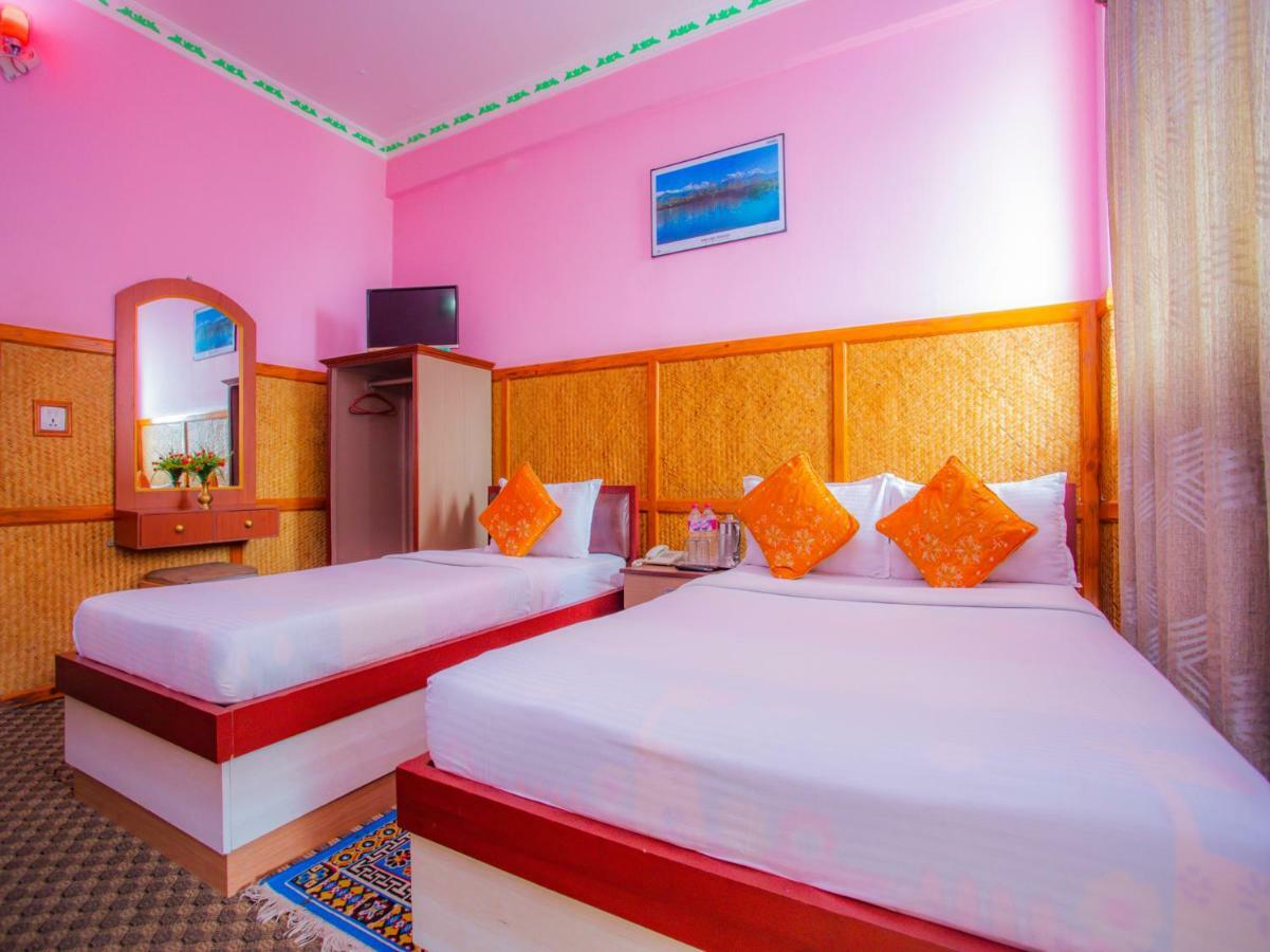 Pokhara Deep Sagar Hotel 외부 사진